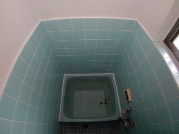 宝塚市安倉北２丁目のアパート