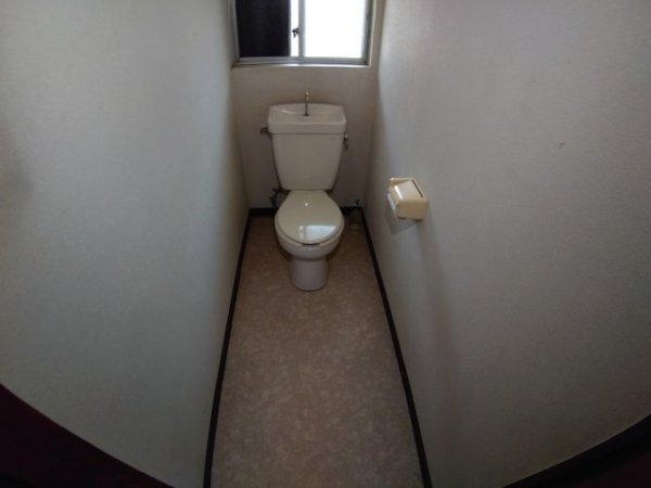 宝塚市安倉北２丁目のアパート