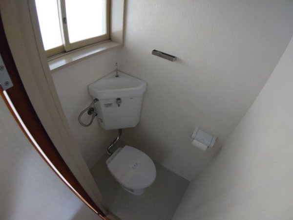 伊丹市荒牧南４丁目のアパート
