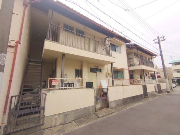 宝塚市安倉北２丁目のアパート