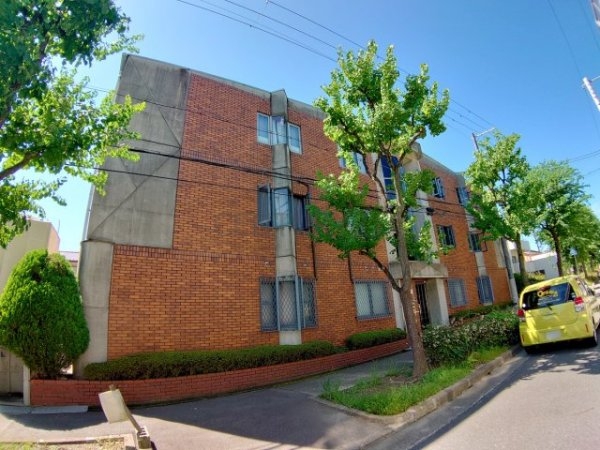 西宮市松籟荘のマンション