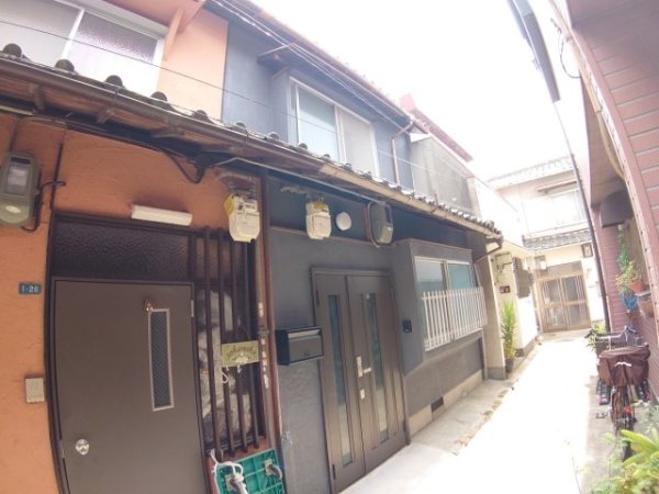 池田市井口堂２丁目のテラスハウス