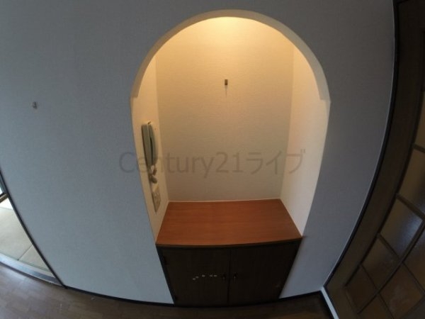 宝塚市御殿山２丁目のマンション