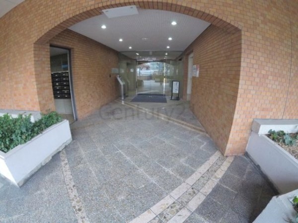 宝塚市栄町２丁目のマンション