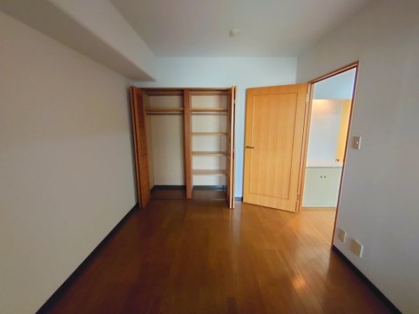 宝塚市栄町２丁目のマンション