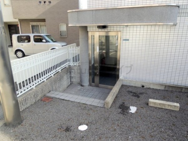 宝塚市伊孑志１丁目のマンション