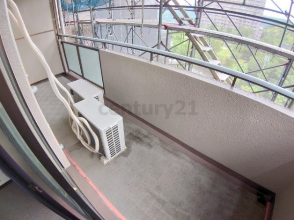宝塚市すみれガ丘２丁目のマンション