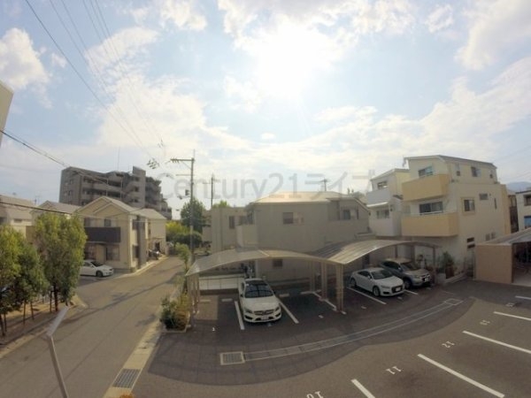 西宮市上大市４丁目のマンション