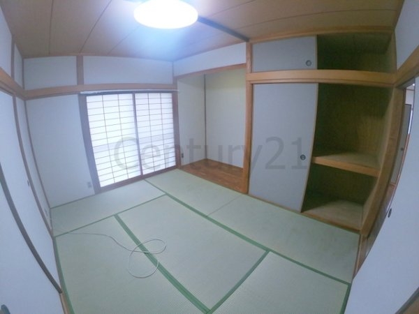 川西市湯山台１丁目の貸家