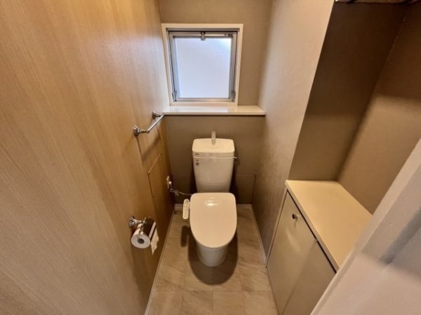 西宮市東山台２丁目のマンション