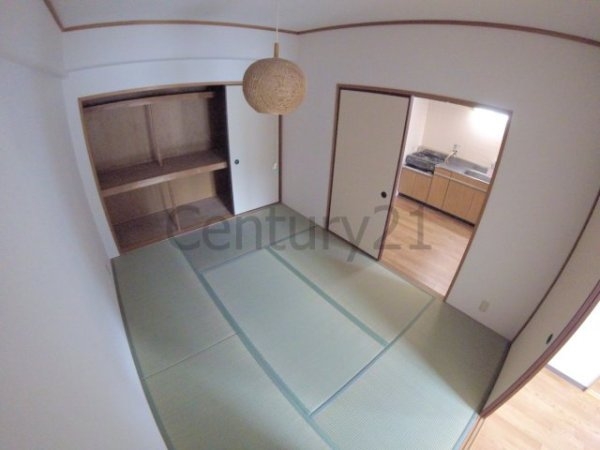 宝塚市野上１丁目のマンション