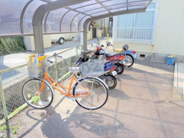宝塚市中山寺３丁目のマンション