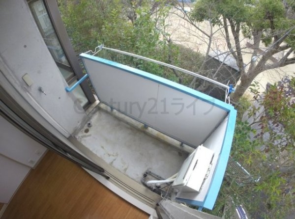 宝塚市中山寺３丁目のマンション