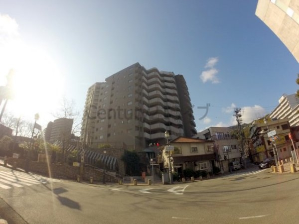 宝塚市湯本町のマンション