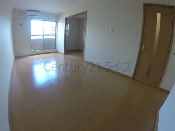 コーポマーバラス