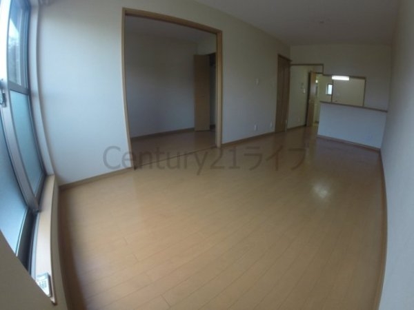 コーポマーバラス