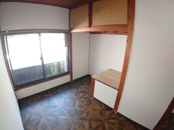 ヒューゲリハウス箕面・石橋阪大前