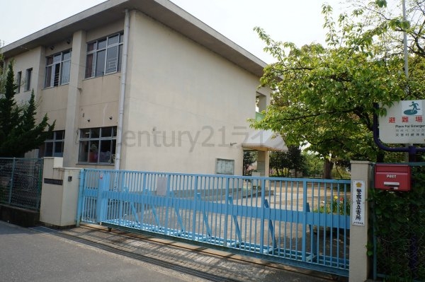 荻野西2丁目テラスハウス(荻野幼稚園)