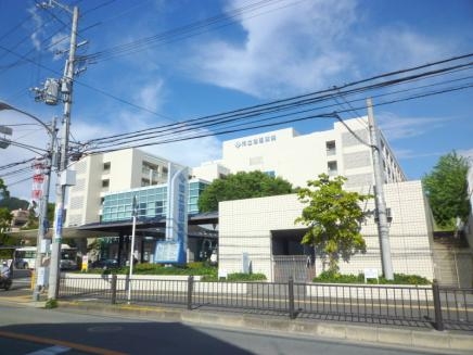 鉢塚1丁目貸家(市立池田病院)