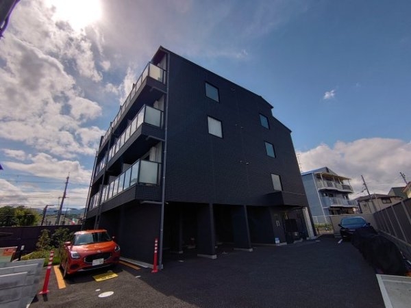 宝塚市高司1丁目のマンション