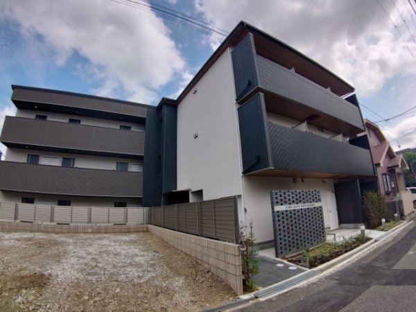 池田市井口堂3丁目のマンション
