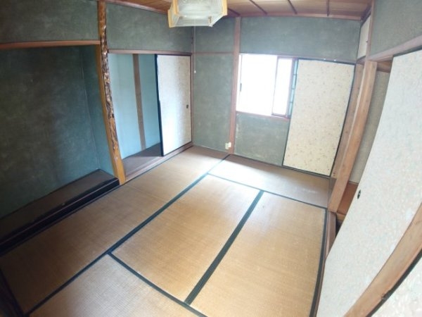 姫室町貸家