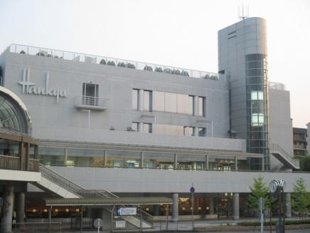 城山町ガレージハウス(阪急百貨店川西店)