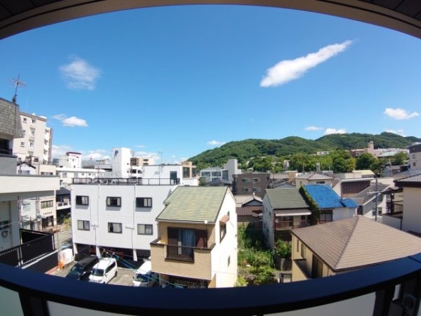 エルメゾンなごみ