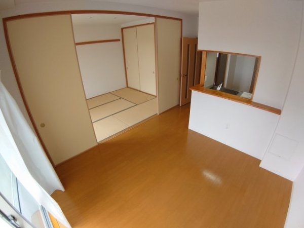 池田市緑丘２丁目のマンション