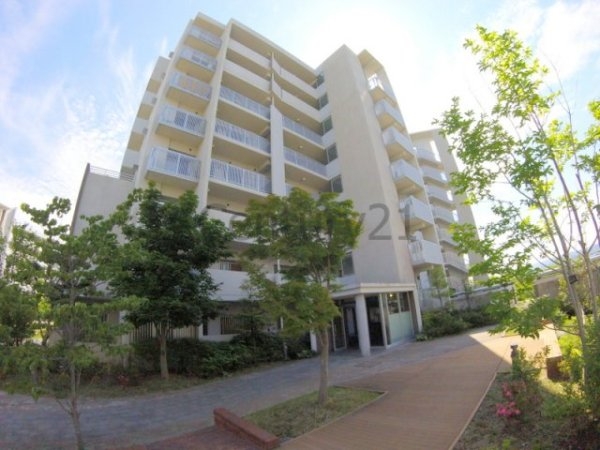 池田市緑丘２丁目のマンション