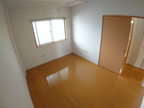 池田市緑丘２丁目のマンション