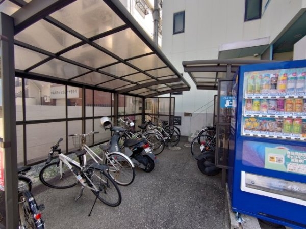 クレストウッド