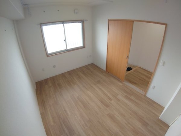 池田市緑丘２丁目のマンション