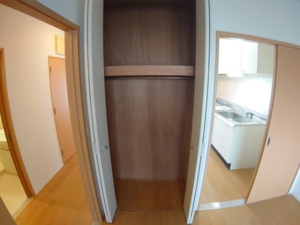池田市緑丘２丁目のマンション