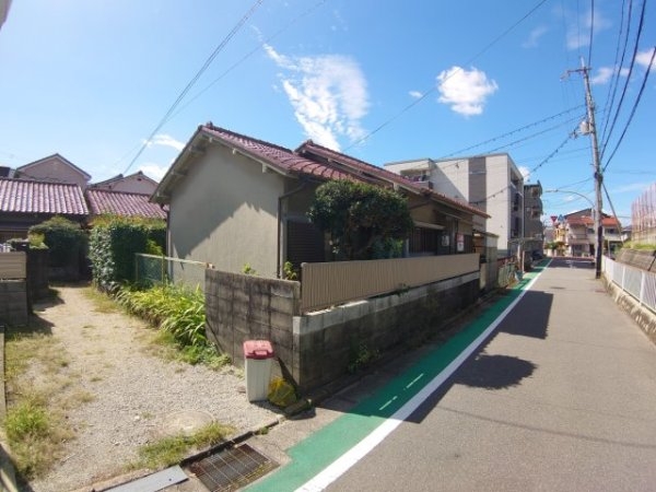 池田市石橋4丁目の貸家