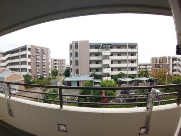 池田市五月丘２丁目のマンション