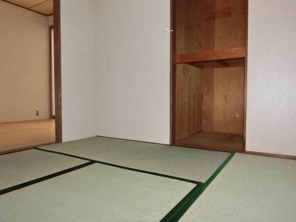 洛南コーポラス