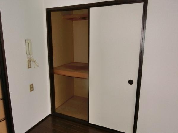 タウニイ・ザ・クスクス