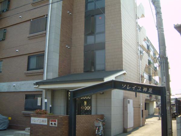 ソレイユ神足　301号