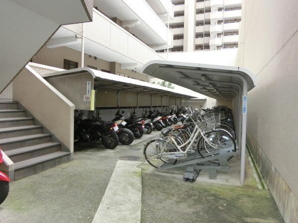 朝日プラザ伏見桂川　214号