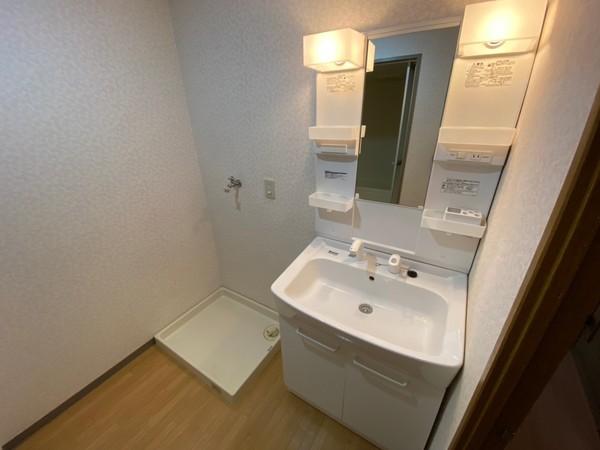 野村マンション