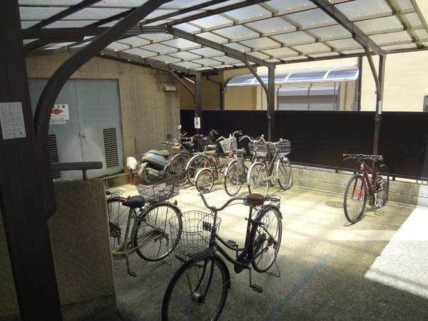 長岡ロイヤルパレス