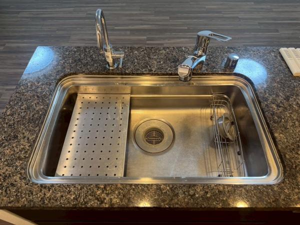 グランドメゾン京都御池通407号(キッチン)