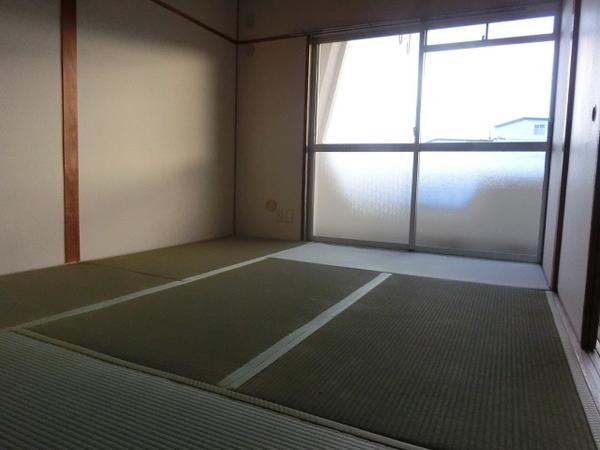 ロイヤルハイツ藤田