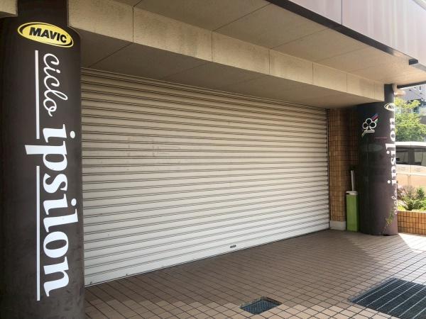 ソレーユYAMADA　店舗東側