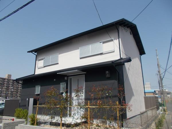 イーストコート