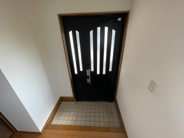 貸家　久世築山町4-1