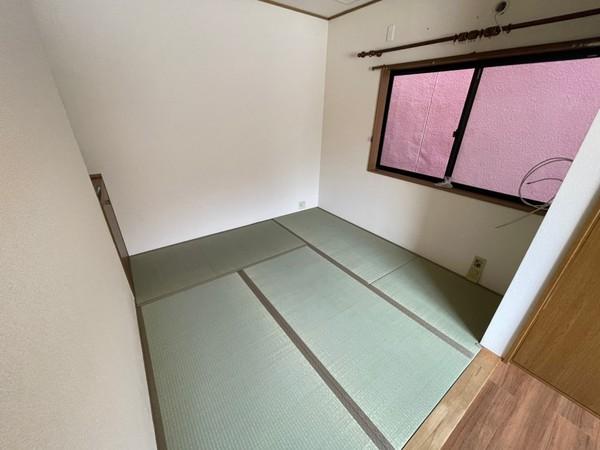 貸家　久世築山町4-1