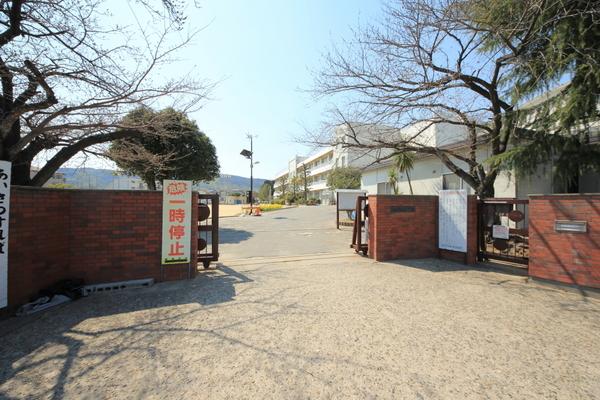 メゾン・ドゥ・レテューディヤン浩栄(長岡京市立長岡第四小学校)