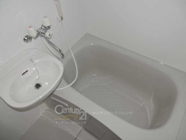 メゾンド　ポエジー